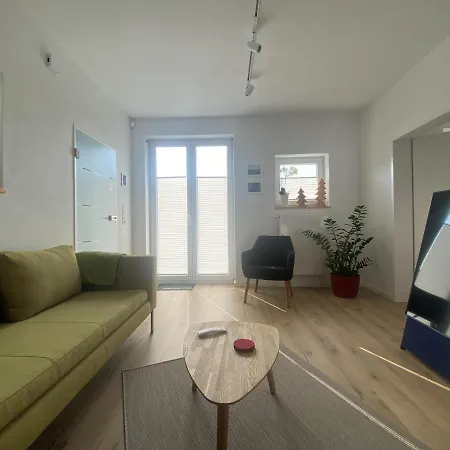 17 Am Berg Apartment